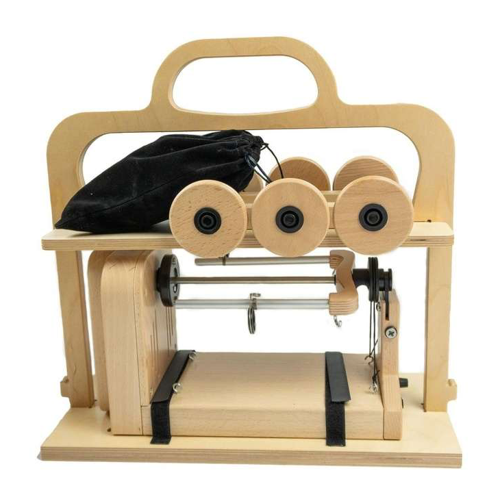 Louët Jenn-E die E-Spinnmaschine inklusive Tasche oder Koffer mit Zubehör
